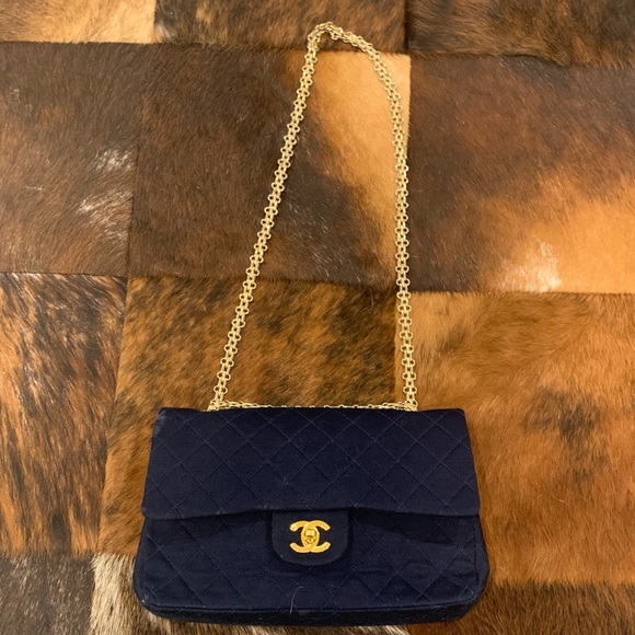 Authentic Chanel Jersey Double Chain Flap  Matelasse Navy - Picture 2 of 16